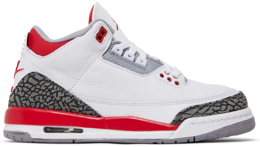 USED Jordan 3 Retro Fire Red (2022) (GS)
