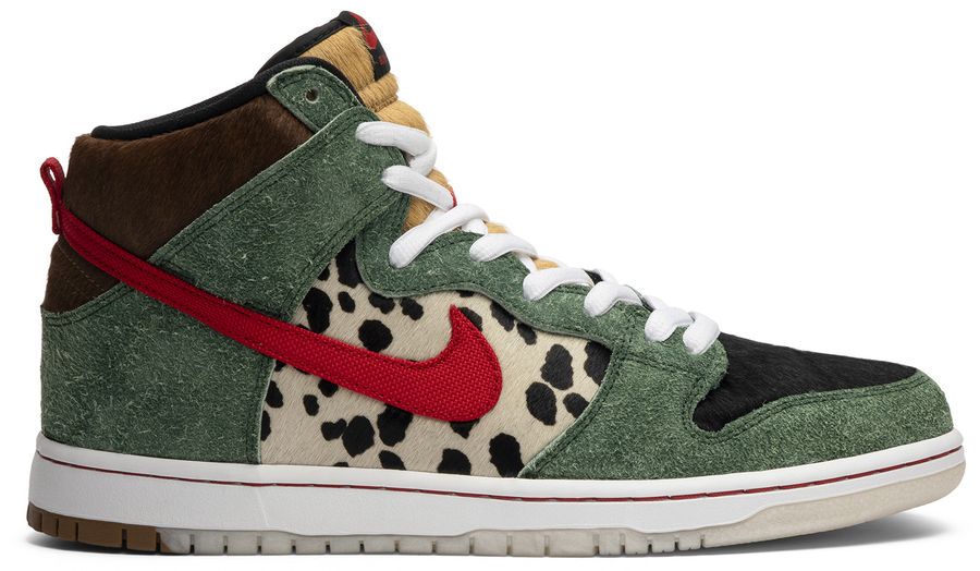 Nike SB Dunk High Dog Walker