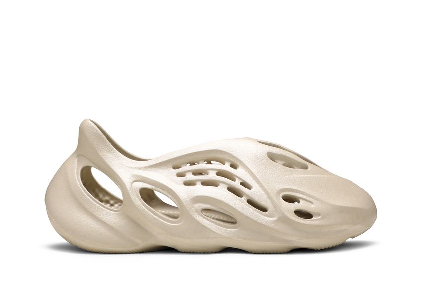 adidas Yeezy Foam RNNR Sand